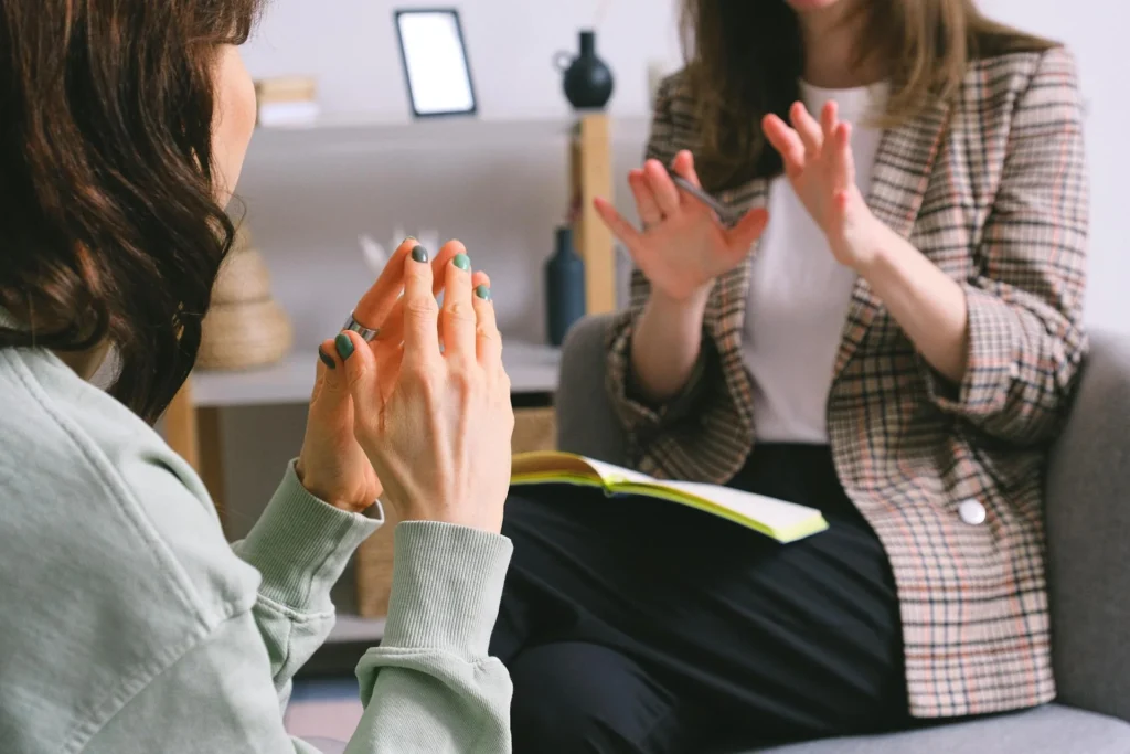 diferencias entre coaching y terapia Ana Lucía Lozano Collado | Crecimiento y Desarrollo Personal Cuáles son las diferencias entre coaching y terapia