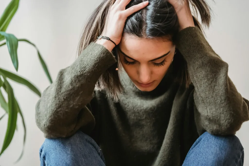 cómo salir de una relación tóxica: relación tóxica y relación abusiva